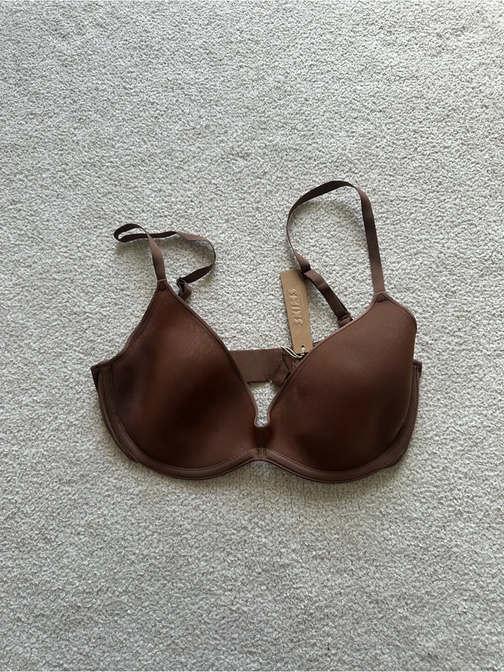 SKIMS NWT Weightless Scoop Bra